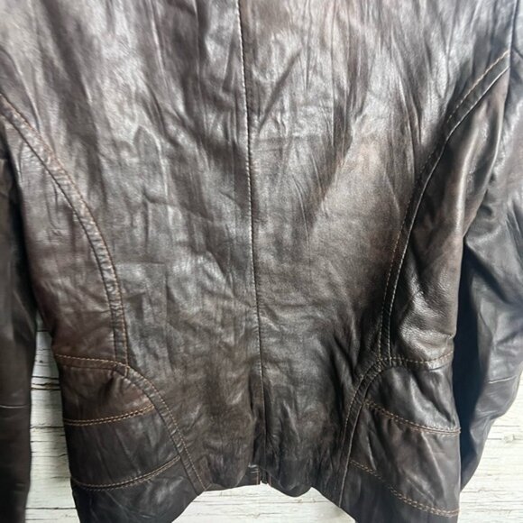 Danier brown leather jacket size xs made in Canada - Picture 6 of 7